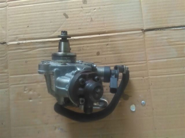 mercedes w 238 w 213 2.2 cdi 654 194km bomba ciśni  (#)