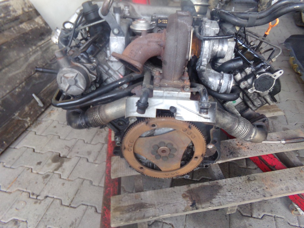 vw passat b5 audi a6 c5 2.5 motor compl. afb  (#)