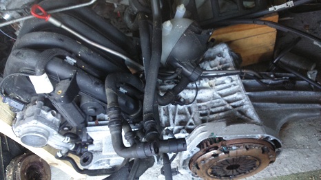 motor 2.0 266960 mercedes a169 w245 23mil km  (#)