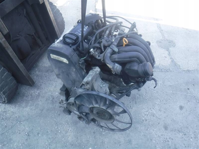 motor audi a4 b5 1.6 8v  (#)