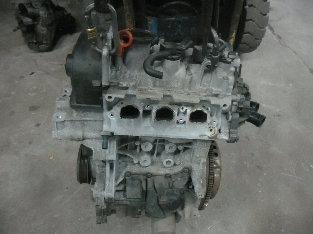 vw up 2013 5 puertas 1.0 mpi motor chy  (#)