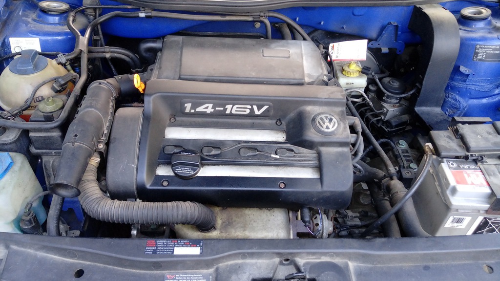 motor compl. 1.4 16v vw golf iv hb  (#)