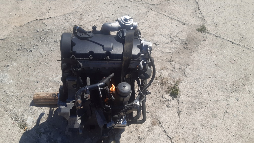 motor vw passat b5 fl 1.9tdi avb 00-05r  (#)