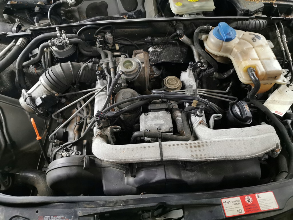 motor pelado 2.5 tdi v6 ake audi a4 b6  (#)