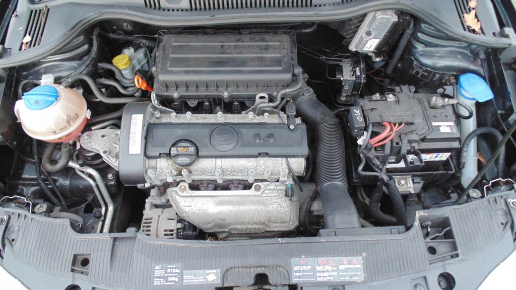 skoda fabia ii polo ibiza iv 6j 1.4 16v motor bxw  (#)