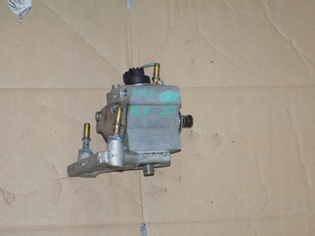 bomba iniecion mondeo mk3 1.8sci 130km 0261520028  (#)