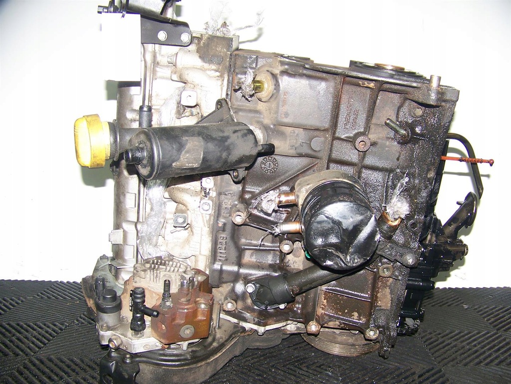 trafic ii primastar vivaro 1.9 dci dti motor f9k  (#)