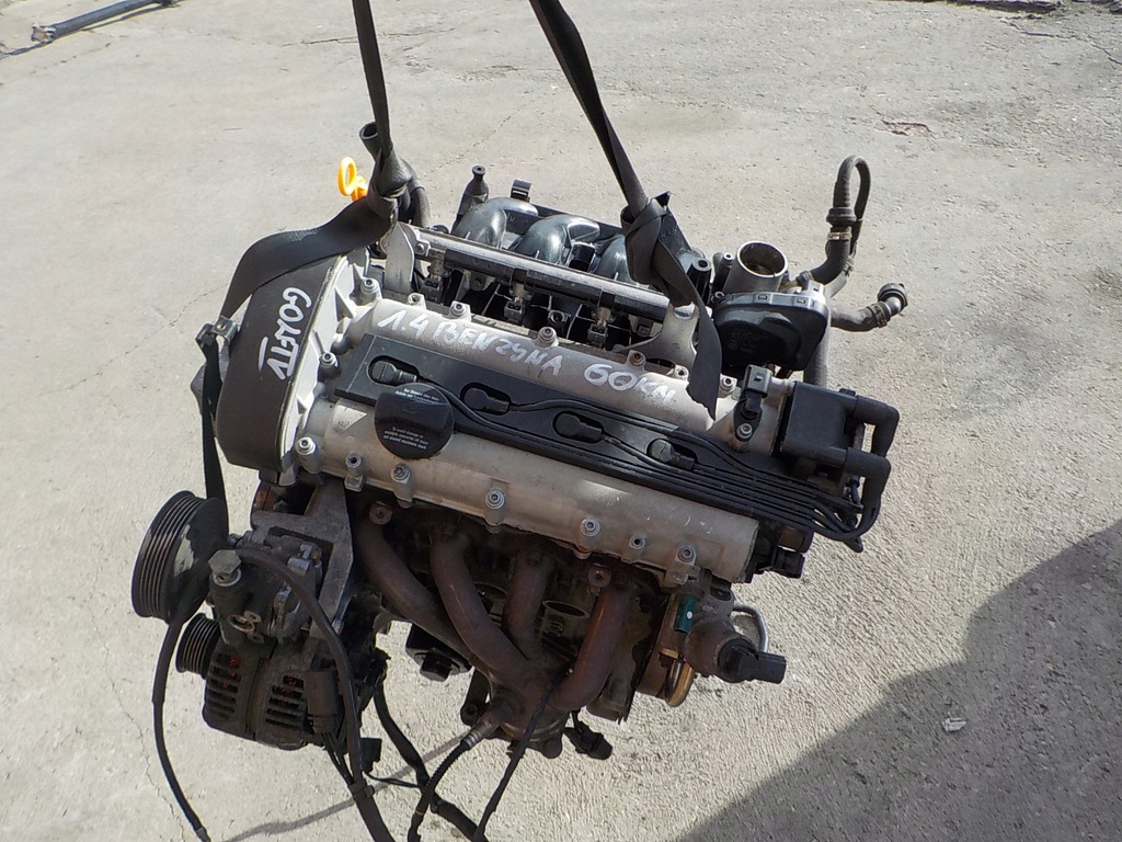 vw golf iv 1.4 1.6 v 97-06 motor compl.  (#)