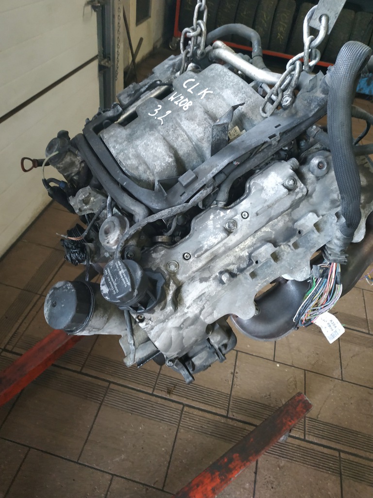 motor 3.2 v6 clk w208  (#)