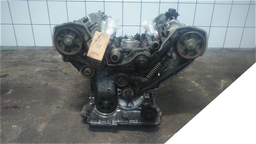audi a8 d2 3.7 v6 98r motor aew 230km  (#)