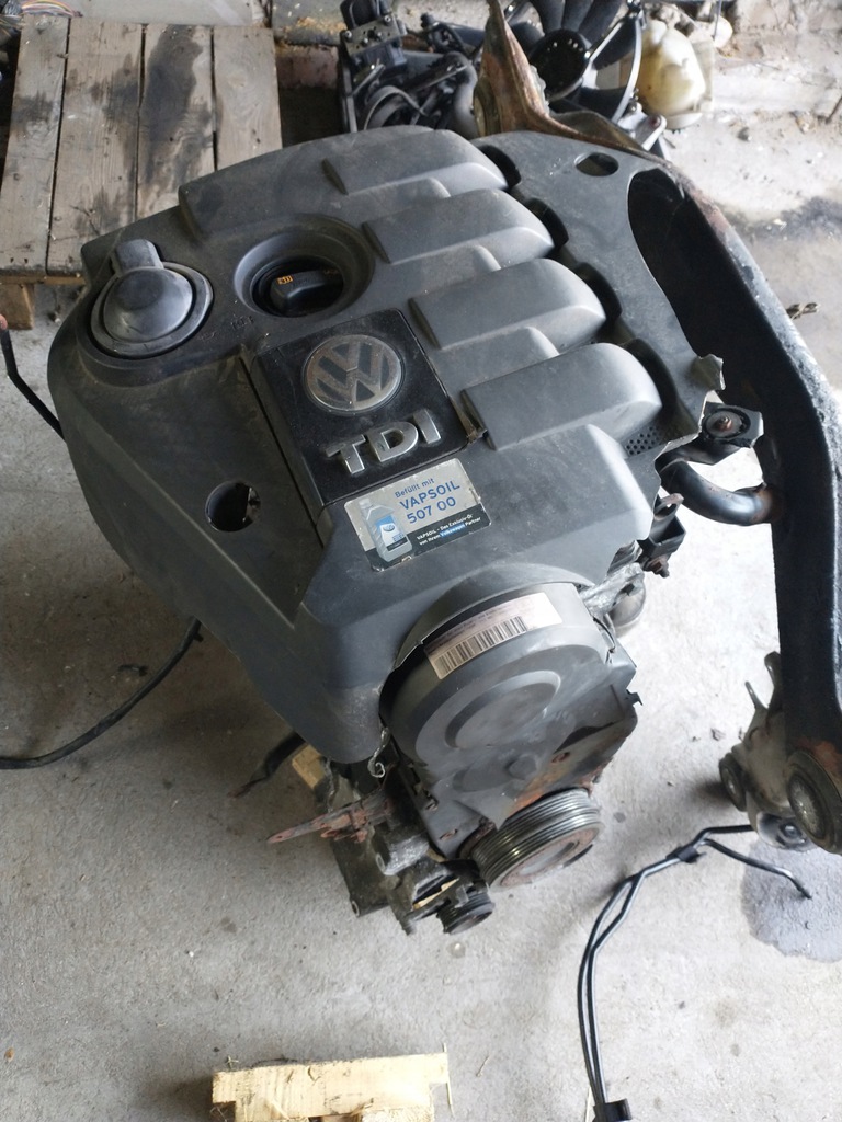 vw passat b5 fl audi a4 motor 1.9tdi avf 130km  (#)
