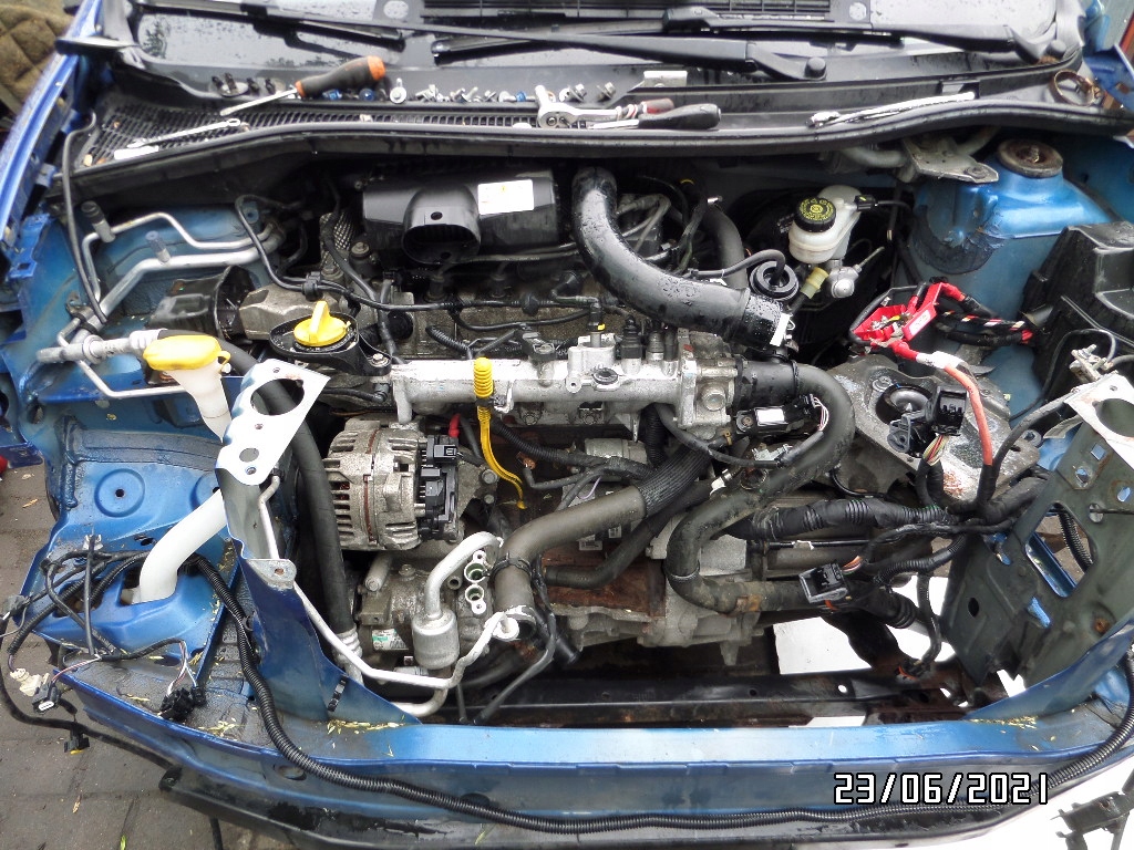 renault twingo ii motor 1.2 turbo tce d4fk780  (#)