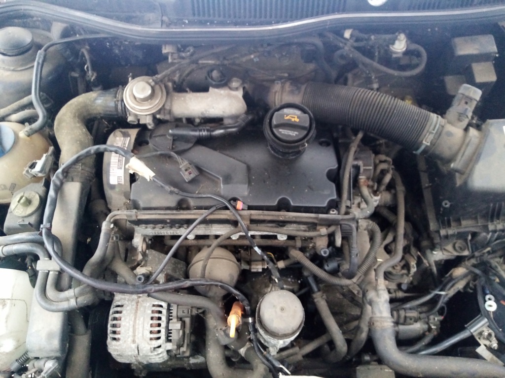 motor con bomboinyectorami 1.9 tdi vw bora golf 4 ajm  (#)