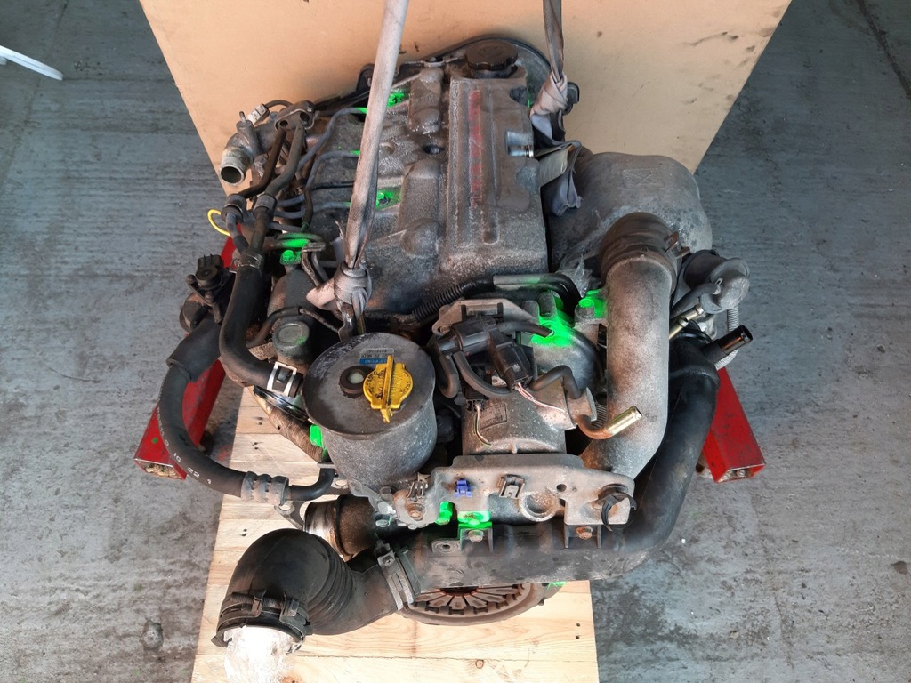mazda premacy 99r 2.0 td motor rf3f 90km 66kw  (#)