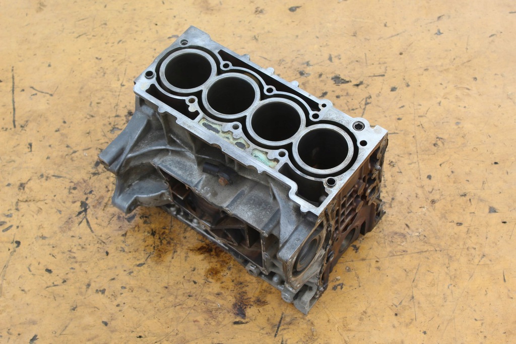 bloque motor vw polo 1.2 tsi cbz  (#)