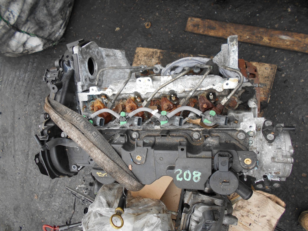motor 1.4hdi 1.4 e-hdi kqqne 208 con inyectores 2014  (#)