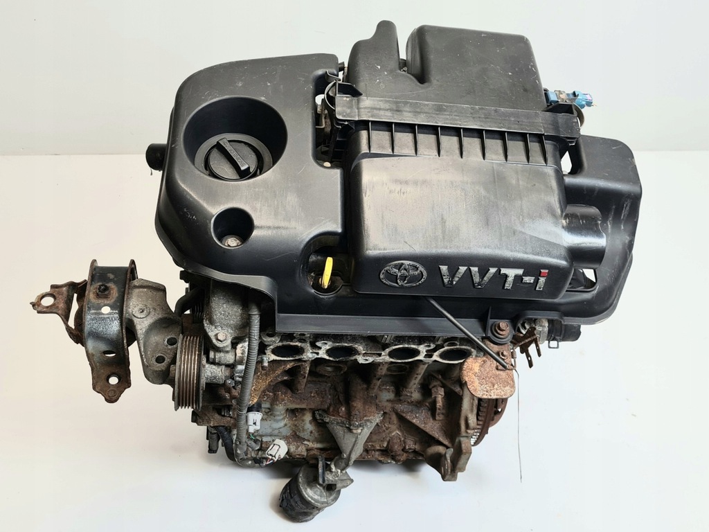 motor 2sz 13 vvti yaris i restyling 2003-2005r  (#)