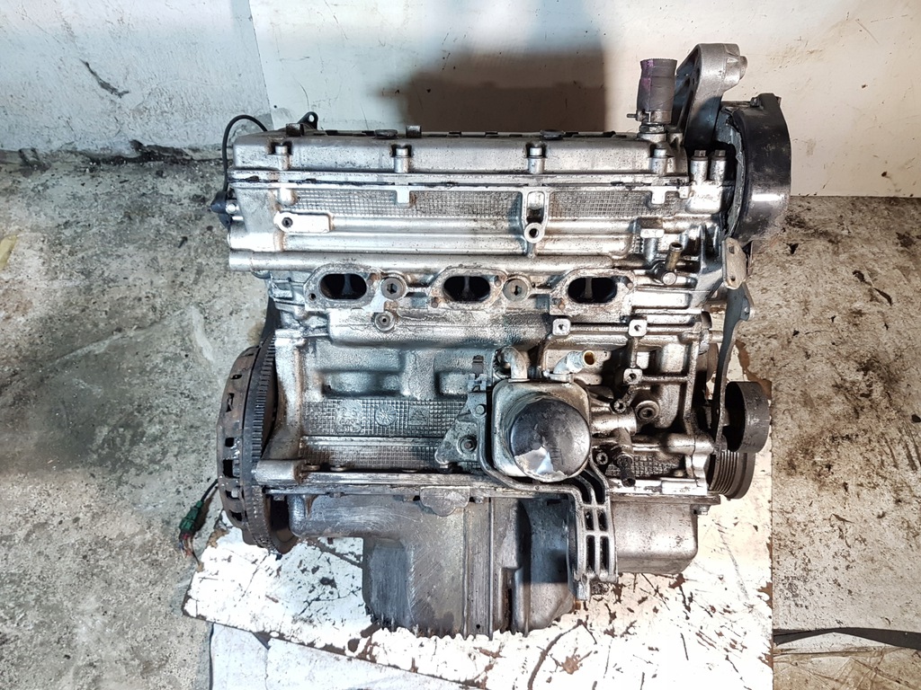 motor 2.5 v6 190km 24v alfa romeo 156 ar 32401  (#)