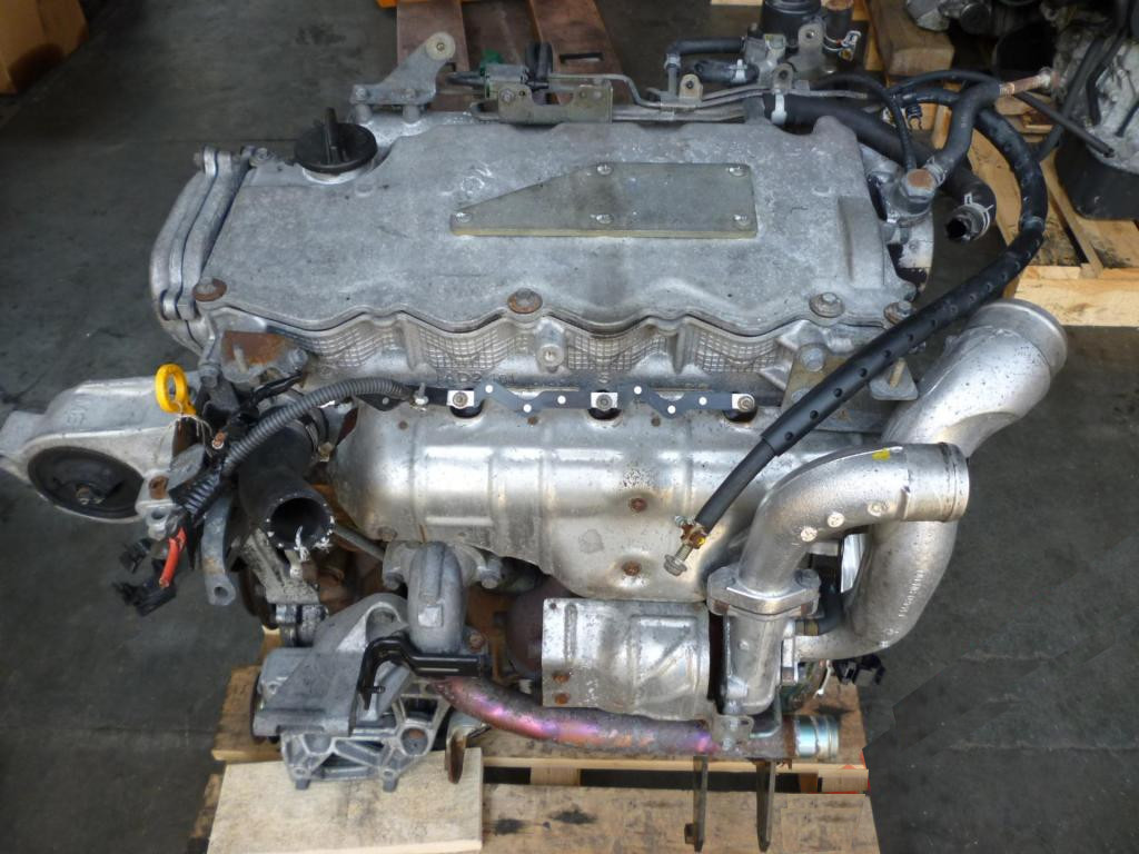 motor nissan almera tino primera 2.2 di 01r yd22  (#)