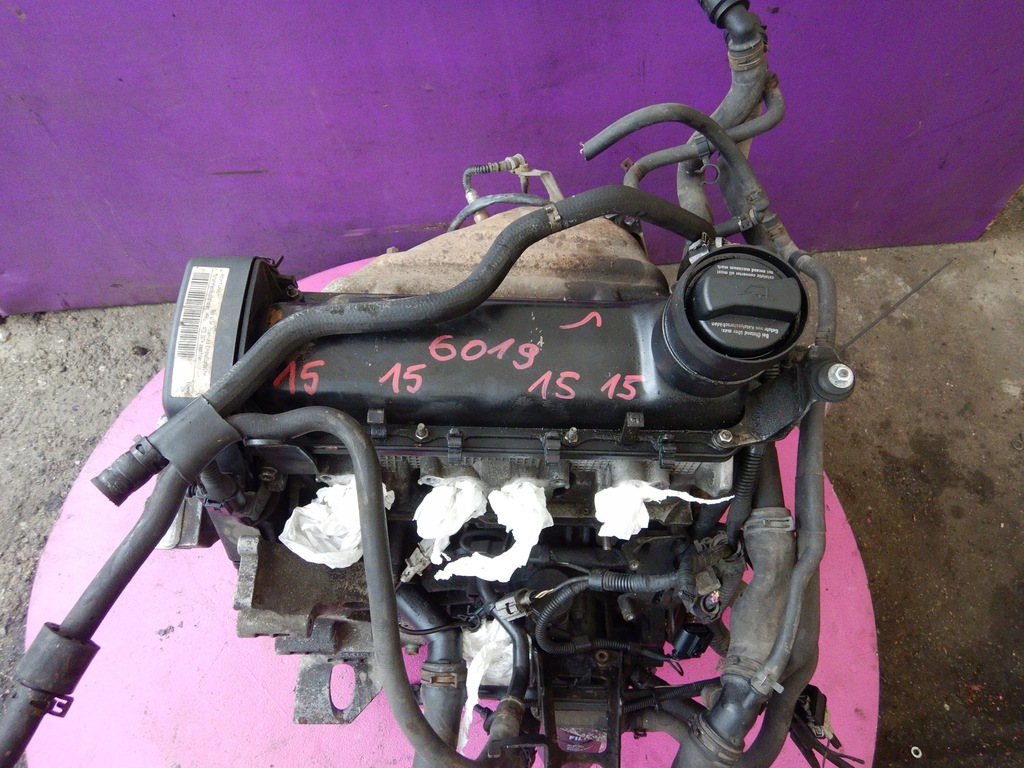 skoda octavia i 16 8v akl motor compresion ok.  (#)