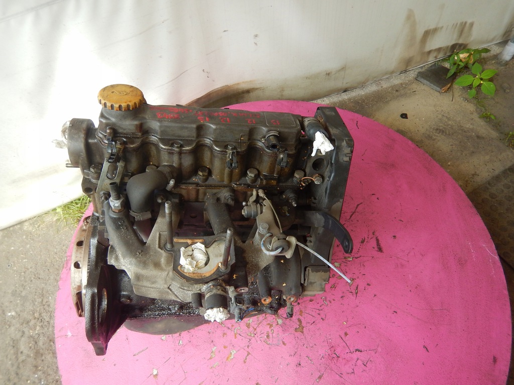 opel corsa b 14 8v c14nz motor compresion ok.  (#)