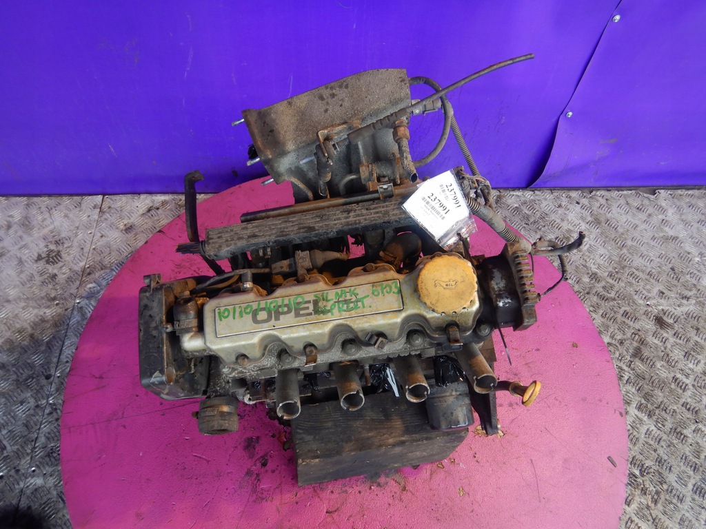 opel astra f i 14 8v c14se motor compresion ok.  (#)