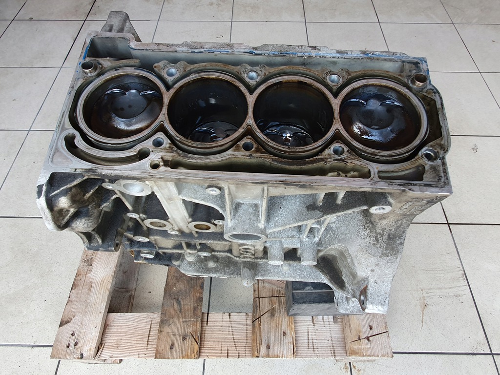 motor corto para motor compl. golf v 1.6 fsi  (#)