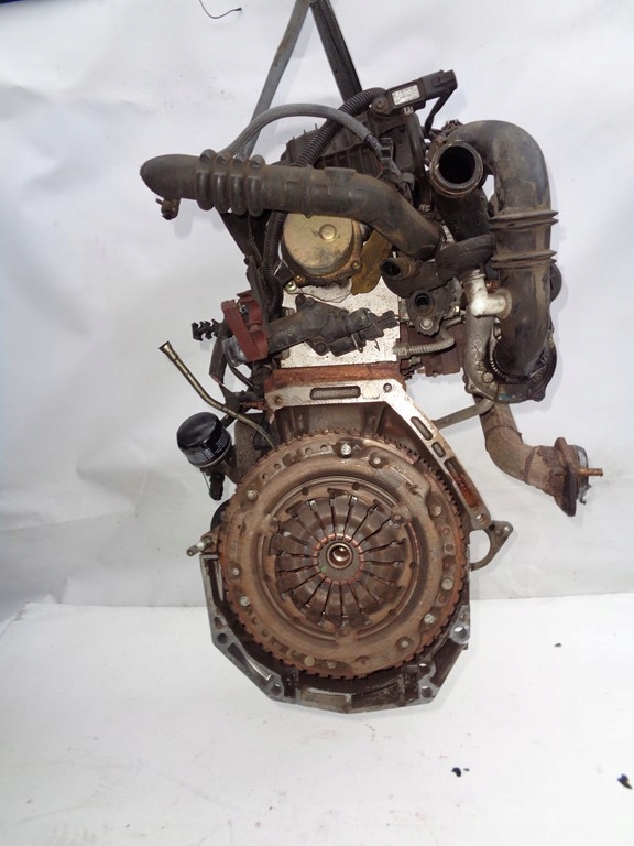 motor renault clio 2 ii 1.5 dci 50 kw 06r k9k  (#)