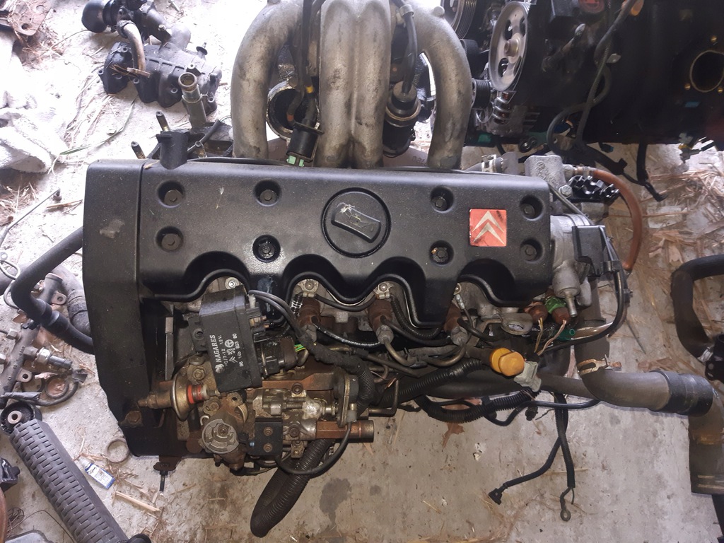 motor saxo 1.5 d vjz 200mil u compl.  (#)