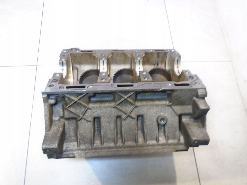 bloque motor peugeot 406 coupe 3.0 v6 9629559210  (#)