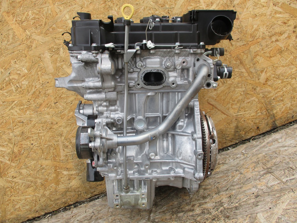 motor toyota aygo ii yaris iii 1kr 14-  (#)