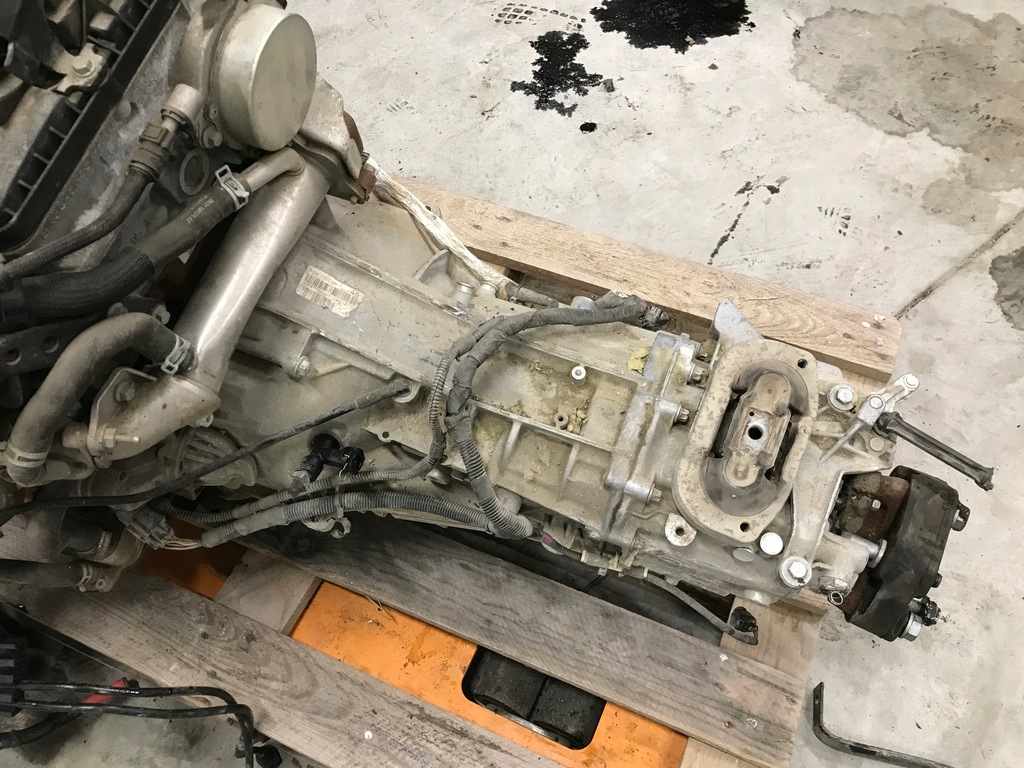 caja de cambios trasero impulsión transit gemelos mk8  (#)