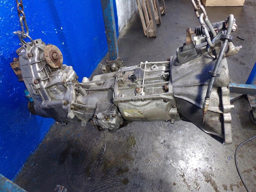 daewoo musso 2.9 td caja de cambios + reductora  (#)
