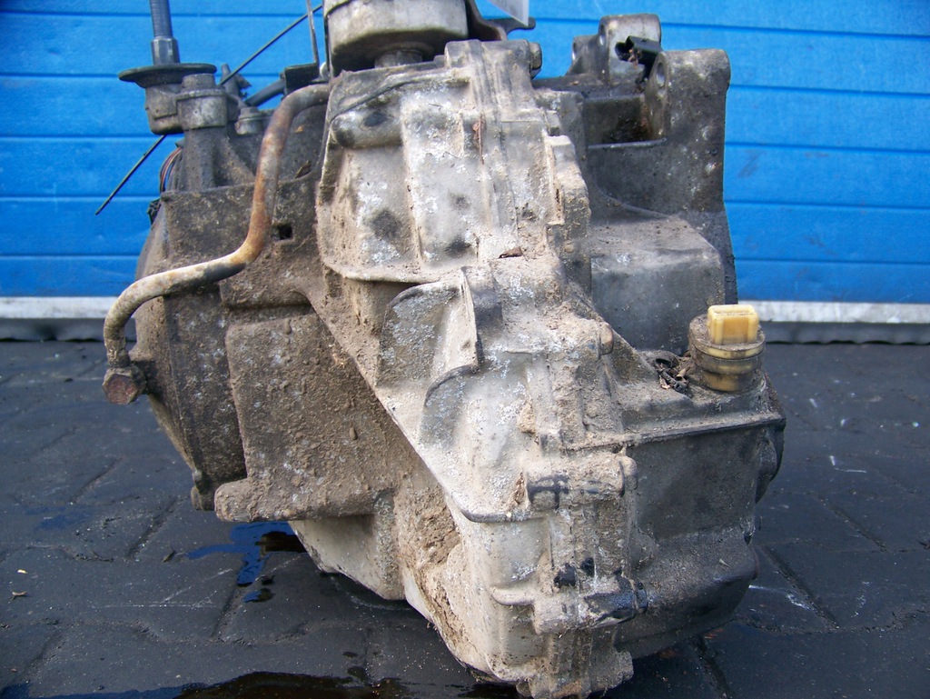 607 3.0 v6 152kw 207km caja de cambios 4hp-20 20hz25  (#)