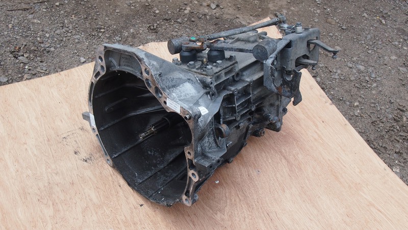 iveco daily 06-11 caja de cambios 5s-300 8872447  (#)