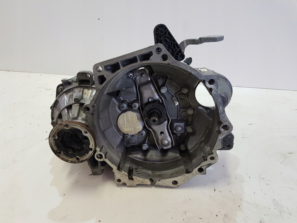 superb iii 3v 1.6 tdi caja de cambios manual rsp  (#)