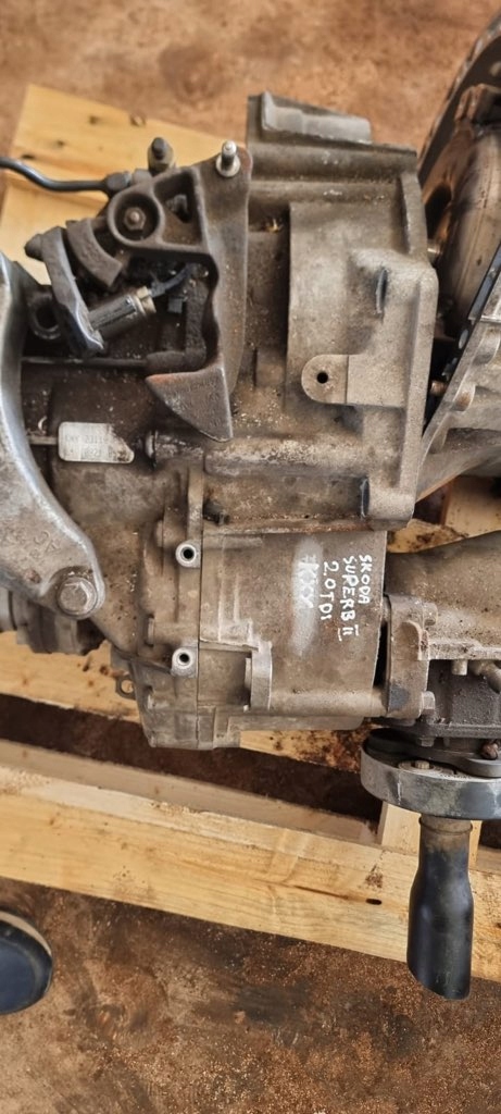 caja de cambios reductora kxy superb ii 4x4 2.0 tdi  (#)