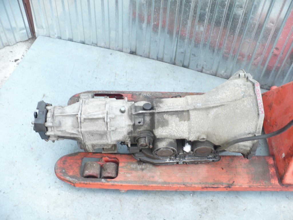mercedes w124 caja de cambios 4matic 1242801201  (#)