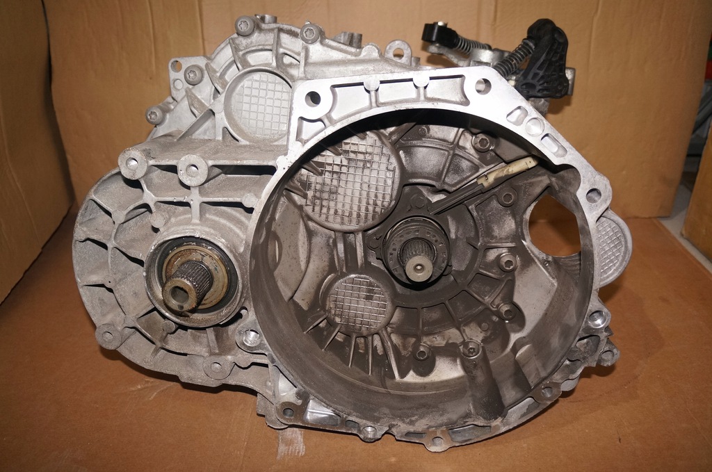 caja de cambios ngj 2.0 tdi start stop vw audi  (#)