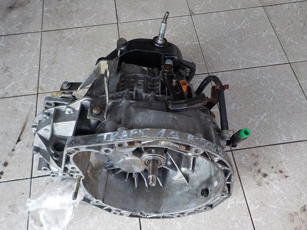trafic vivaro 1.9 dci caja de cambios pk5022  (#)