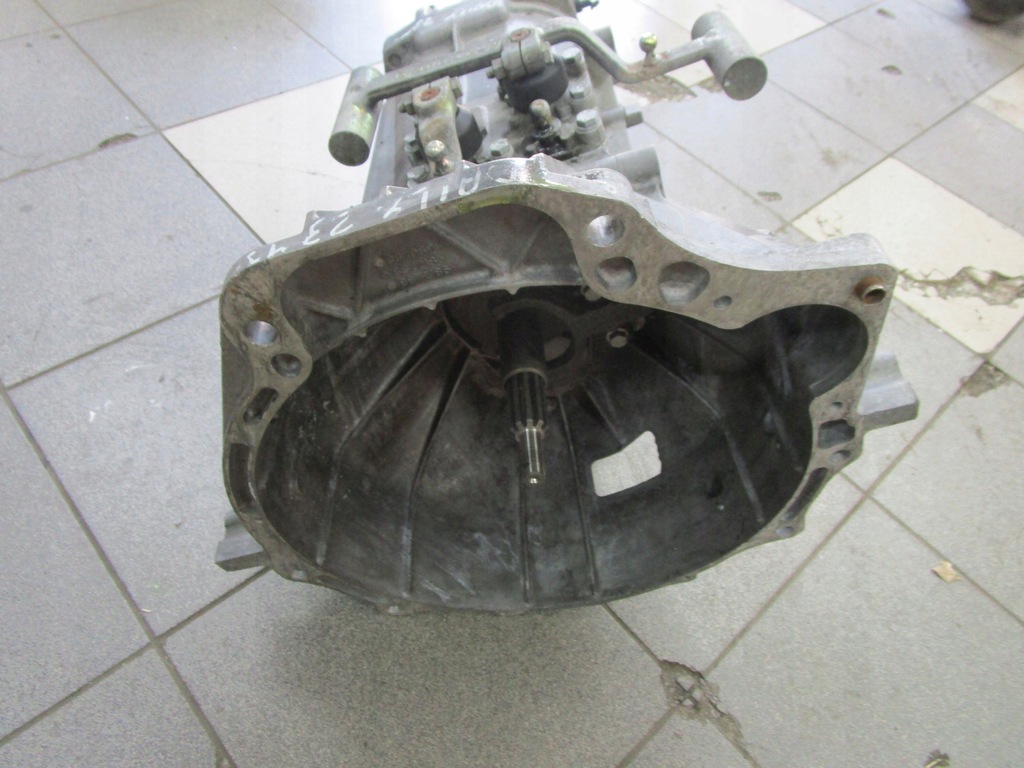 caja de cambios 5s300 iveco daily 2.3 hpi 04-06  (#)