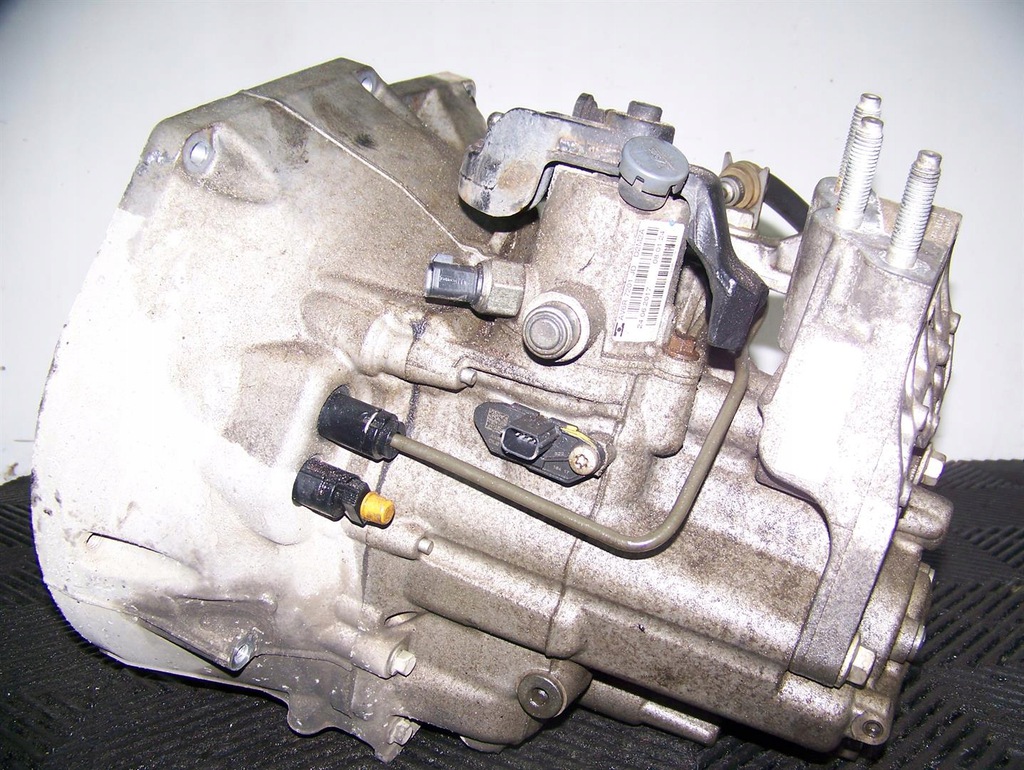 fiesta mk8 1.5tdci 88kw 120km caja de cambios h1br7002ada  (#)
