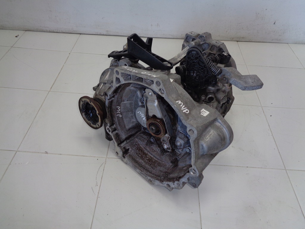 touran superb 1.6 tdi caja de cambios starstop myp  (#)
