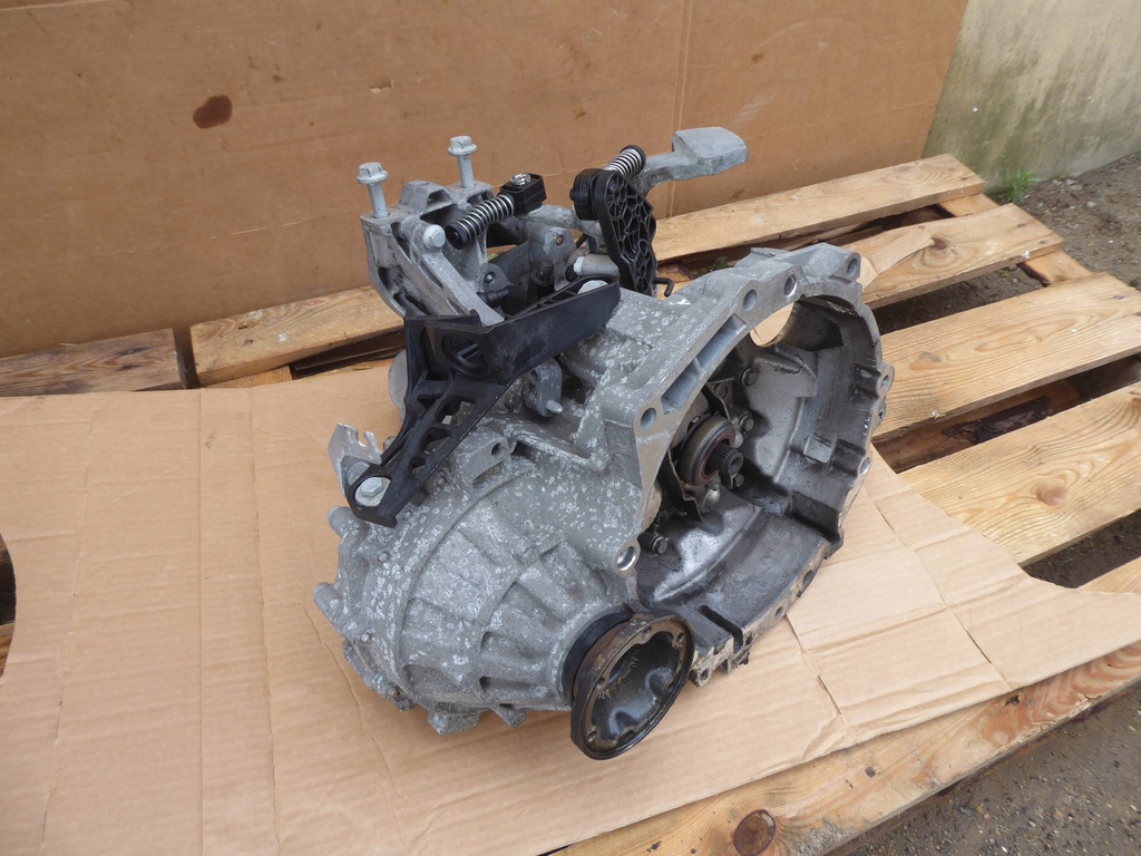 caja de cambios 6bieg kwc vw touran 1.4 tsi 87 mil km  (#)