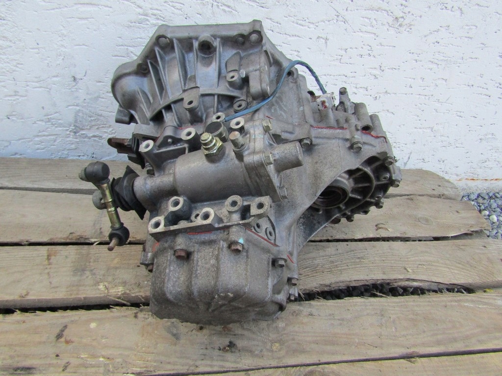 toyota avensis t25 1.8 vvti caja de cambios  (#)