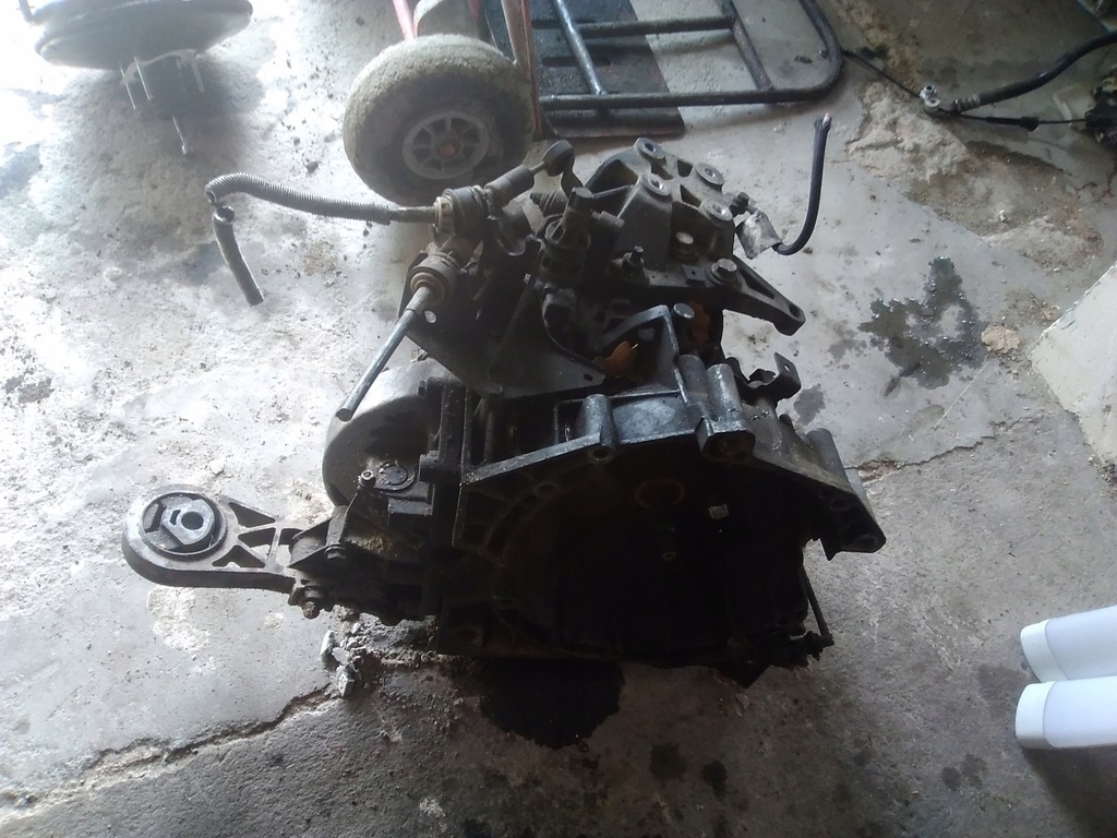 caja de cambios jumper boxer ducato 2.2hdi 20um23 180.000  (#)