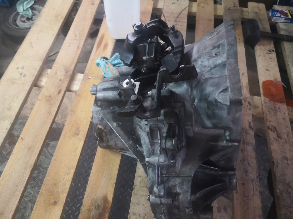 caja de cambios c-max mk2 focus mk3 1.6 tdci  (#)