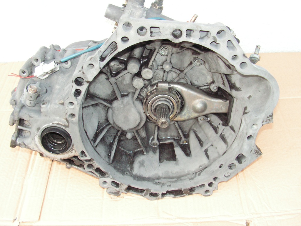 avensis t22 16 vvt-i restyling caja de cambios perfecta  (#)