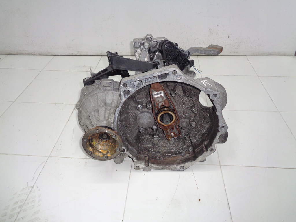 leon scirocco golf octavia ii caja de cambios 1.8 tsi kvt  (#)