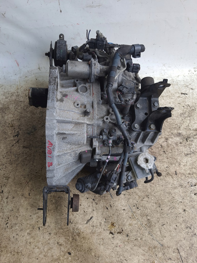 toyota auris caja de cambios 312w121  (#)
